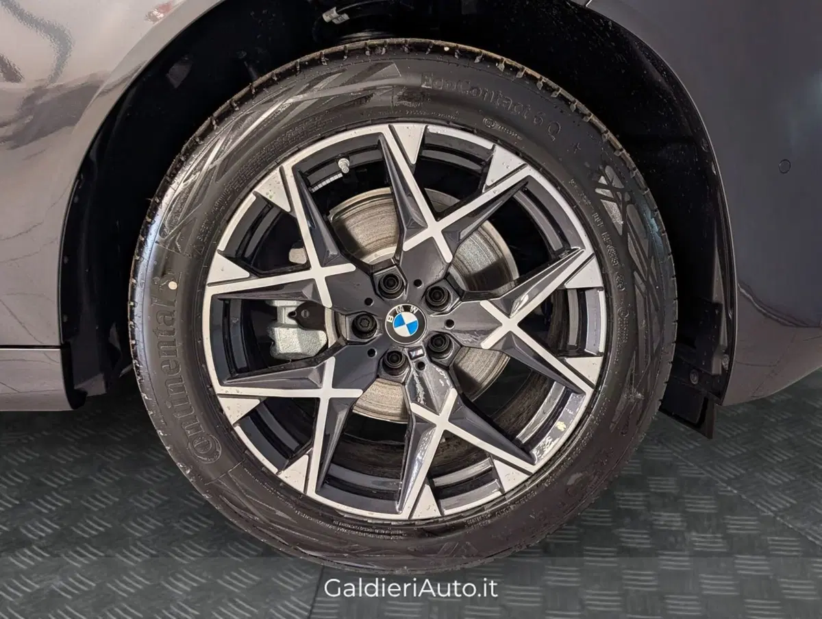 BMW X3 nuova a Salerno (8)