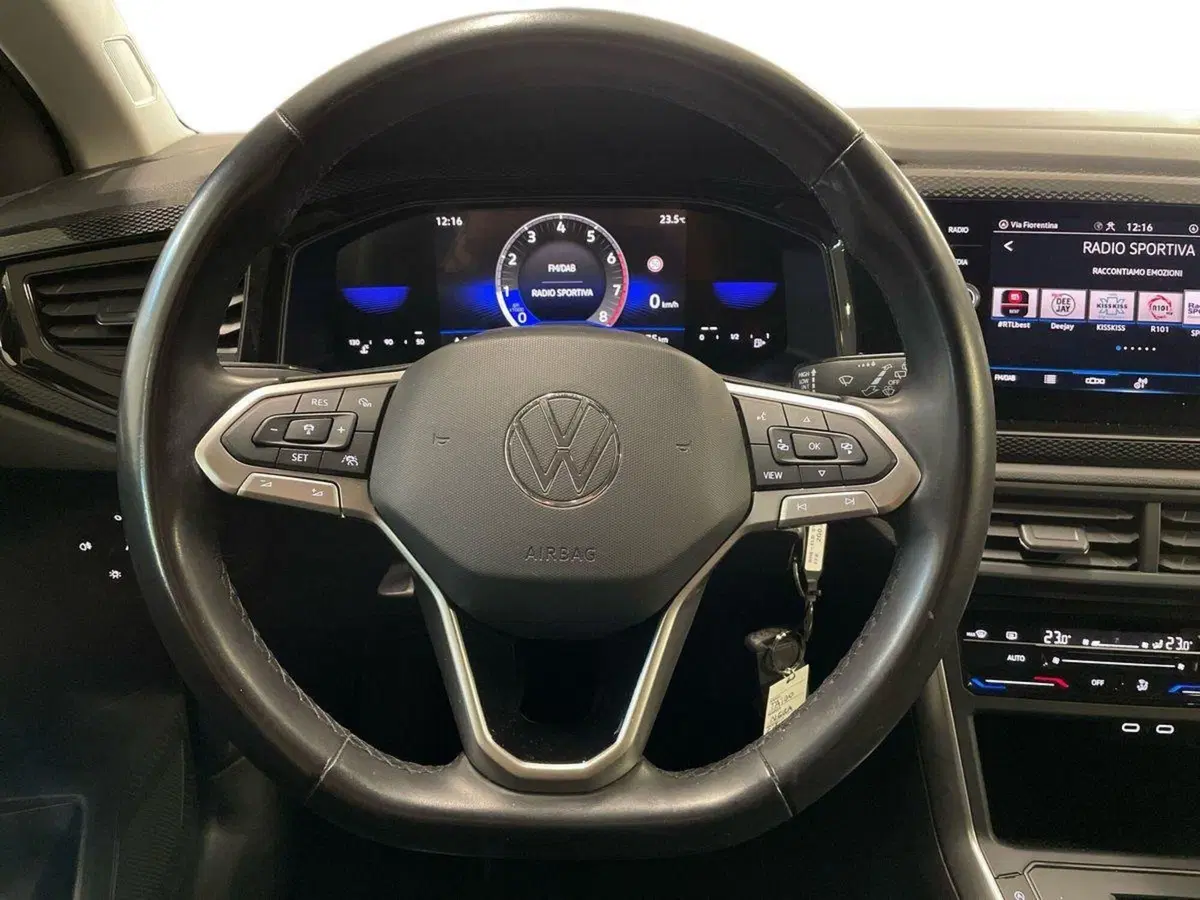 Volkswagen Taigo usata a Prato (10)