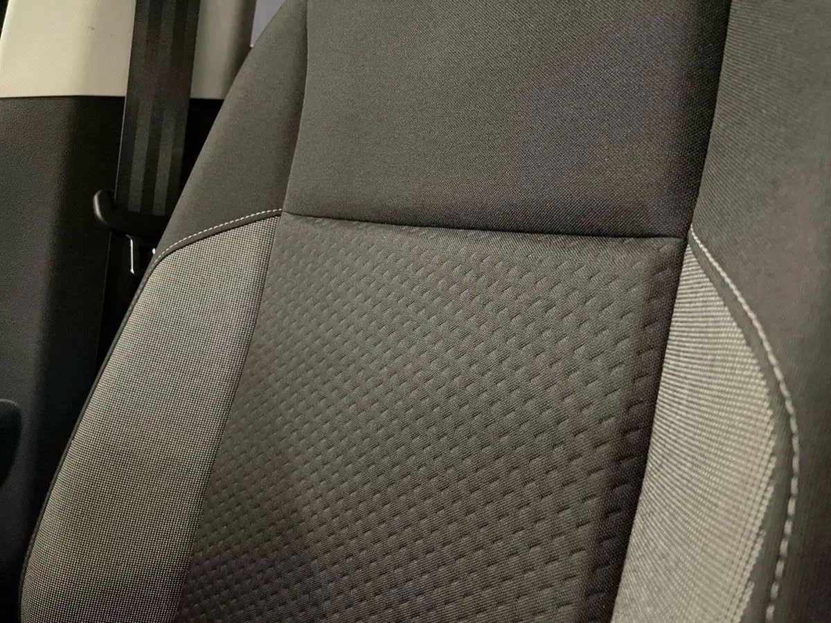 Volkswagen Taigo usata a Prato (17)