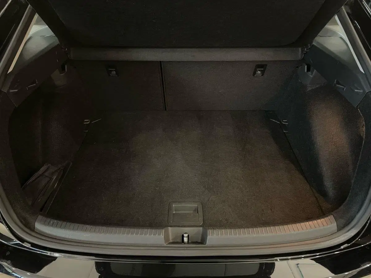 Volkswagen Taigo usata a Prato (8)