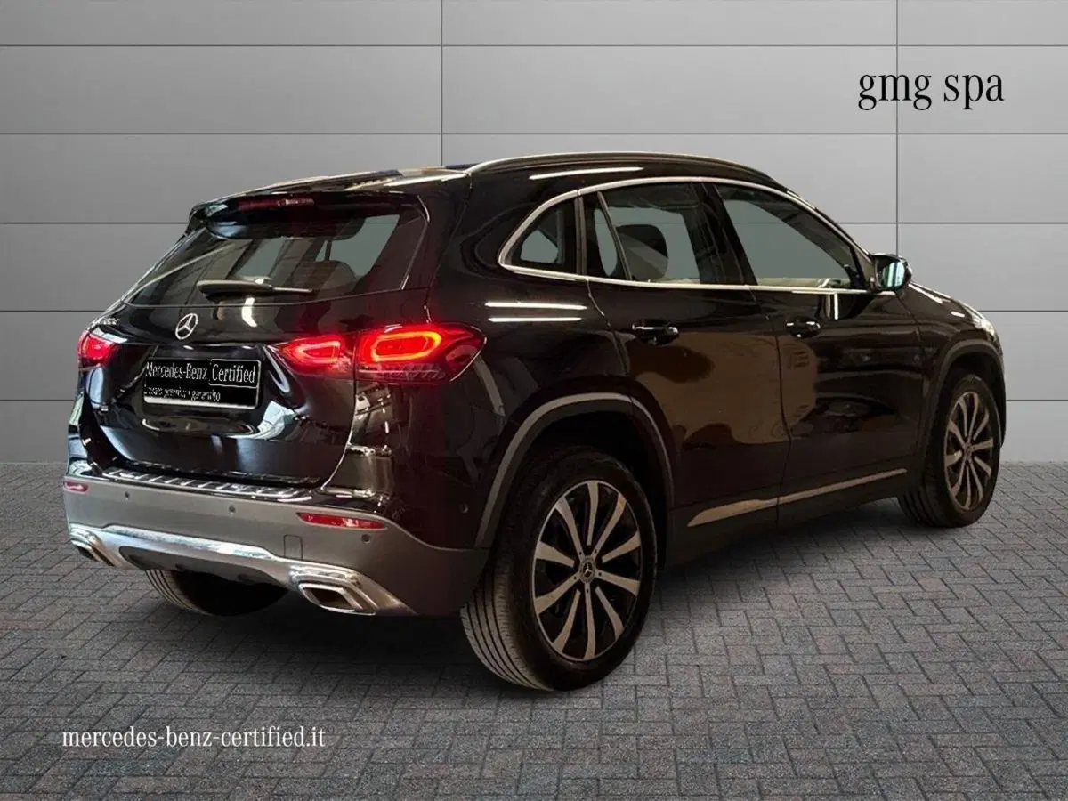Mercedes-Benz GLA SUV usata a Prato (2)