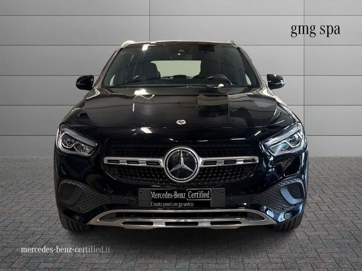 Mercedes-Benz GLA SUV usata a Prato (3)