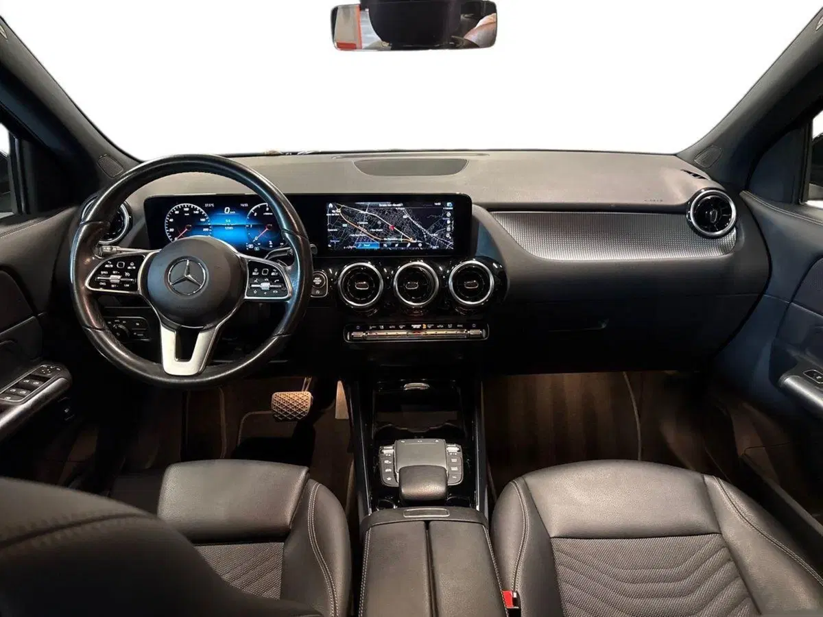 Mercedes-Benz GLA SUV usata a Prato (9)