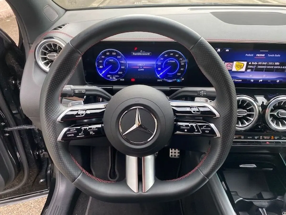 Mercedes-Benz EQA usata a Firenze (16)