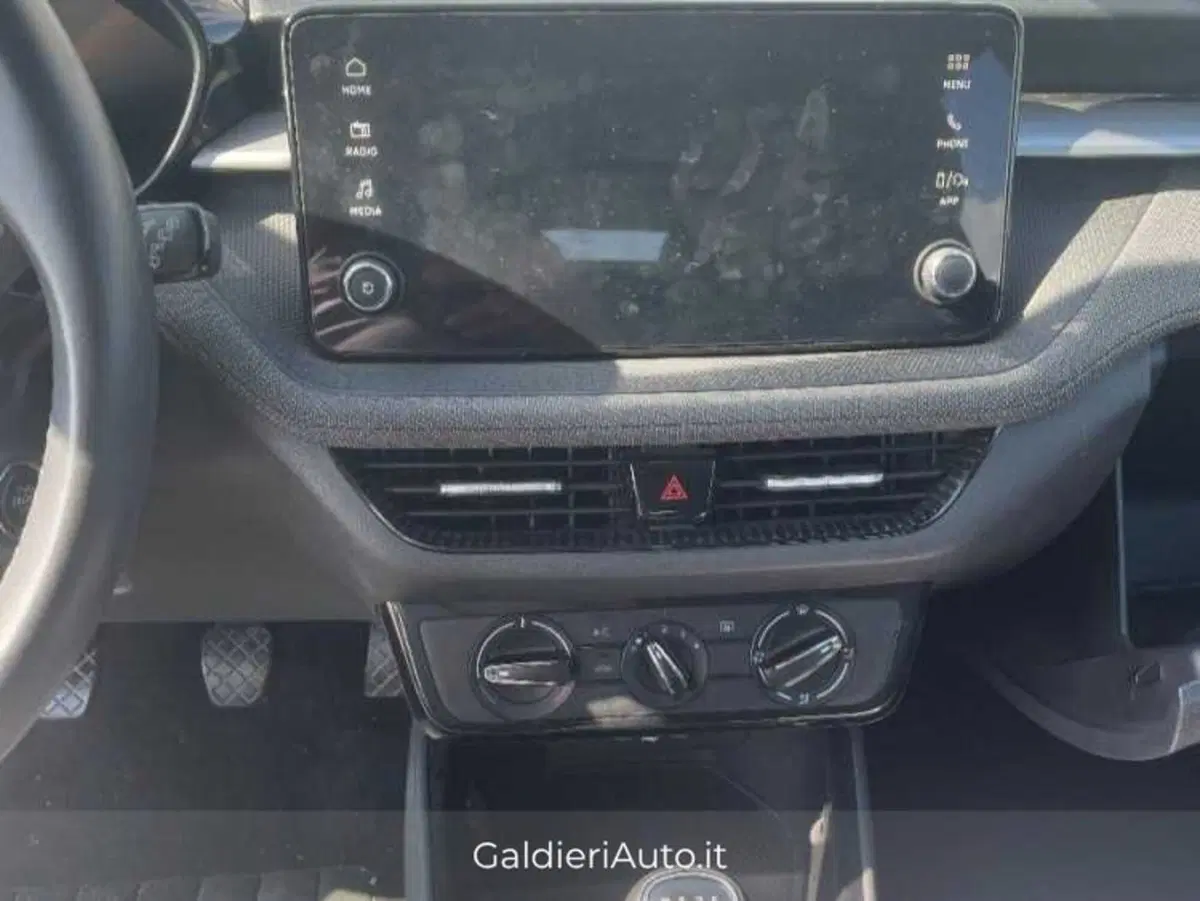 Skoda Fabia usata a Salerno (7)