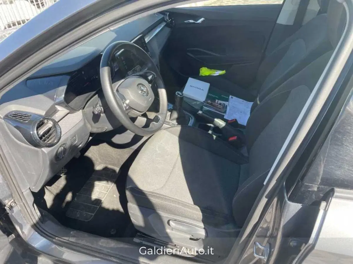 Skoda Fabia usata a Salerno (12)
