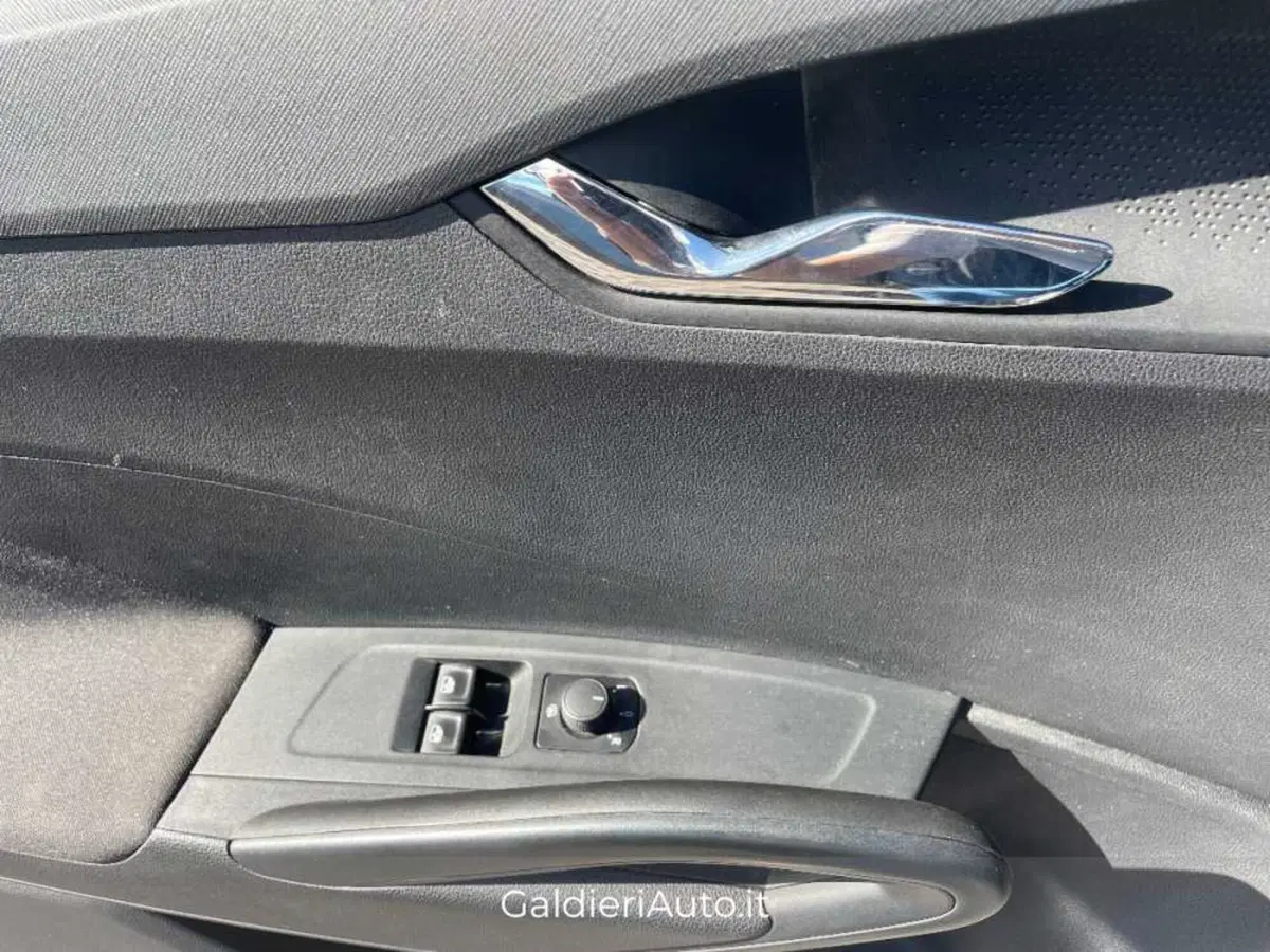 Skoda Fabia usata a Salerno (13)