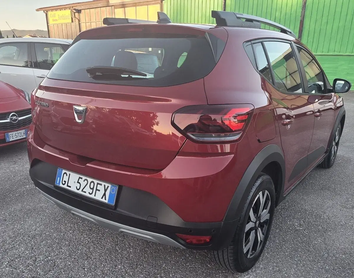 Dacia Sandero usata a Firenze (4)