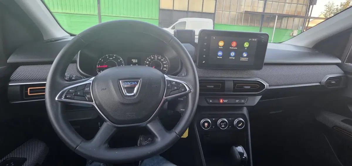 Dacia Sandero usata a Firenze (9)