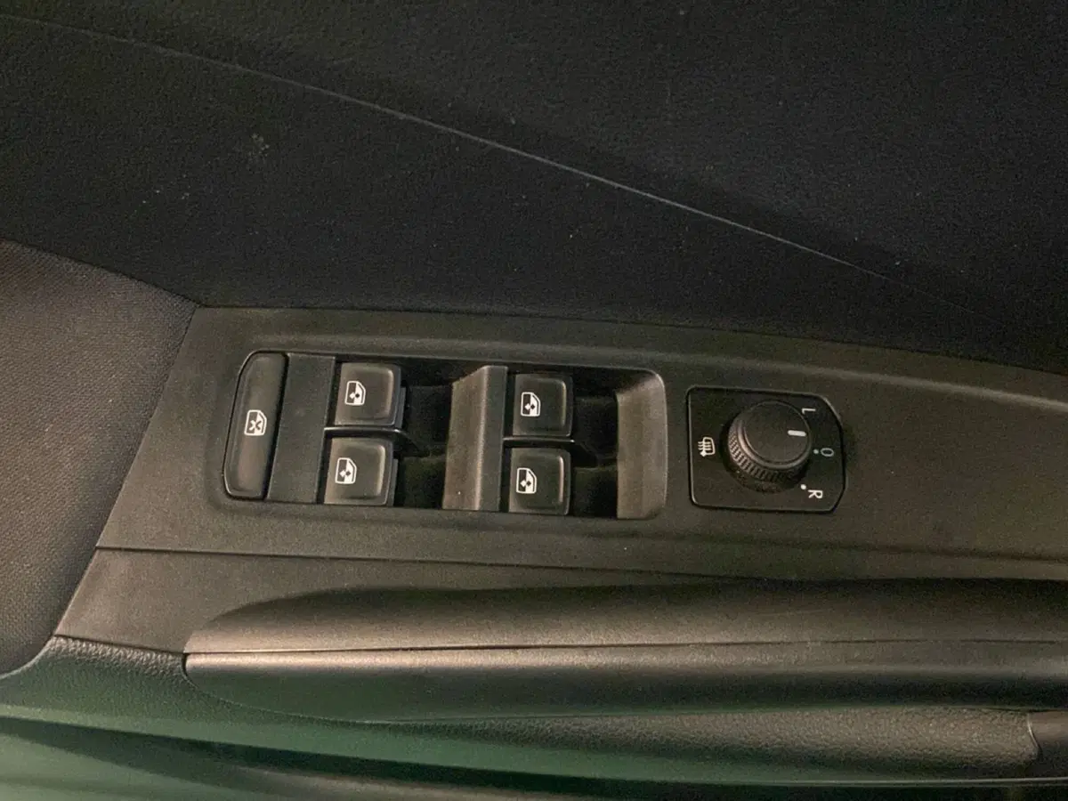 Skoda Fabia usata a Reggio Calabria (19)