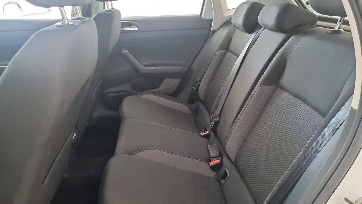 Volkswagen Polo usata a L'Aquila (18)