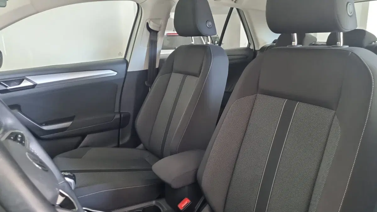 Volkswagen T-Roc usata a L'Aquila (16)