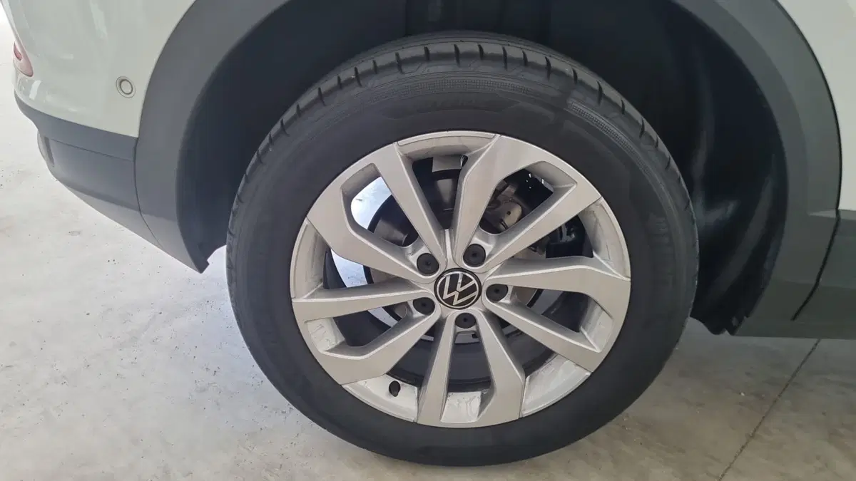 Volkswagen T-Roc usata a L'Aquila (20)