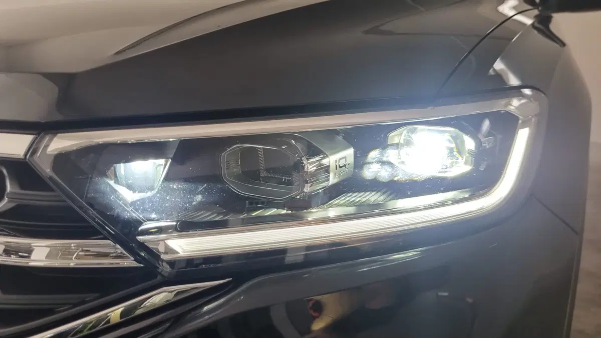 Volkswagen T-Roc usata a L'Aquila (7)