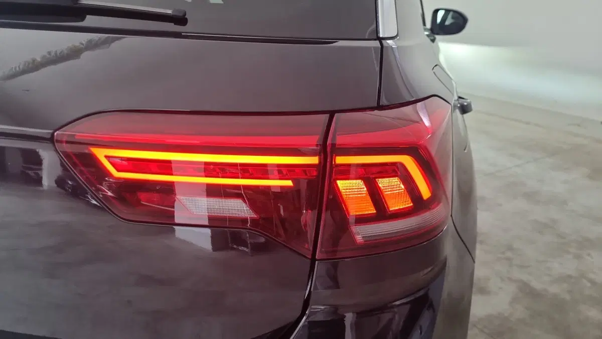 Volkswagen T-Roc usata a L'Aquila (8)