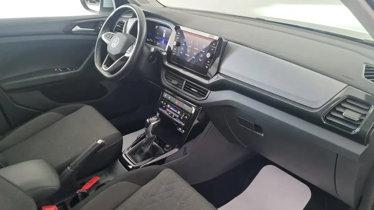 Volkswagen T-Cross usata a L'Aquila (12)