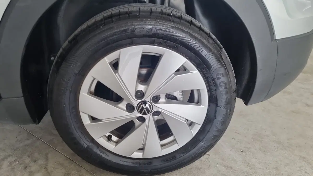 Volkswagen T-Cross usata a L'Aquila (20)