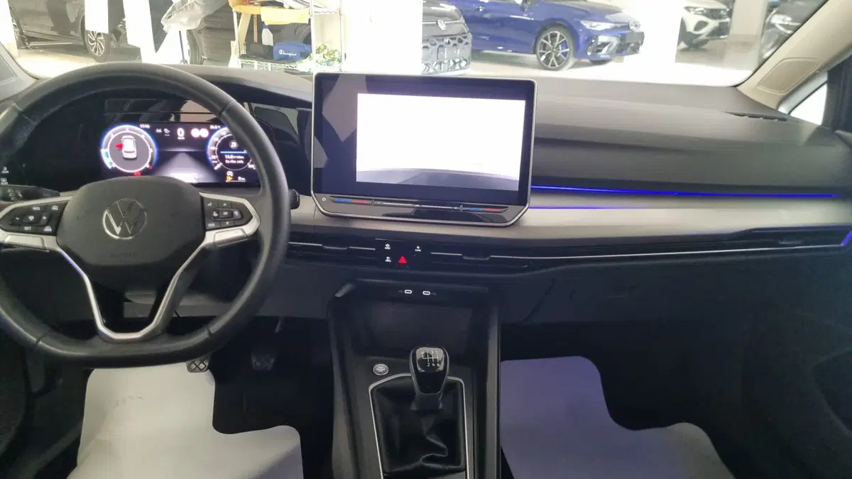 Volkswagen Golf usata a L'Aquila (13)