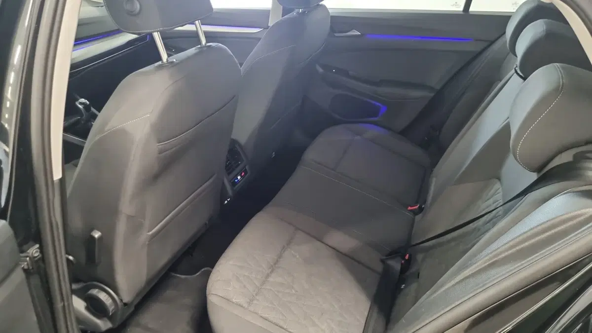 Volkswagen Golf usata a L'Aquila (18)