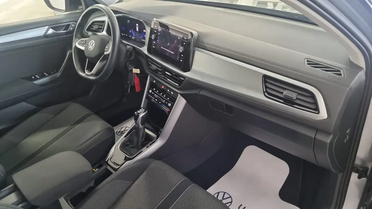 Volkswagen T-Roc usata a L'Aquila (10)