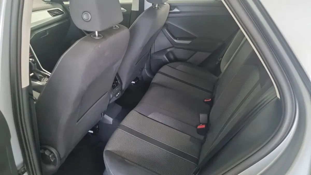 Volkswagen T-Roc usata a L'Aquila (17)