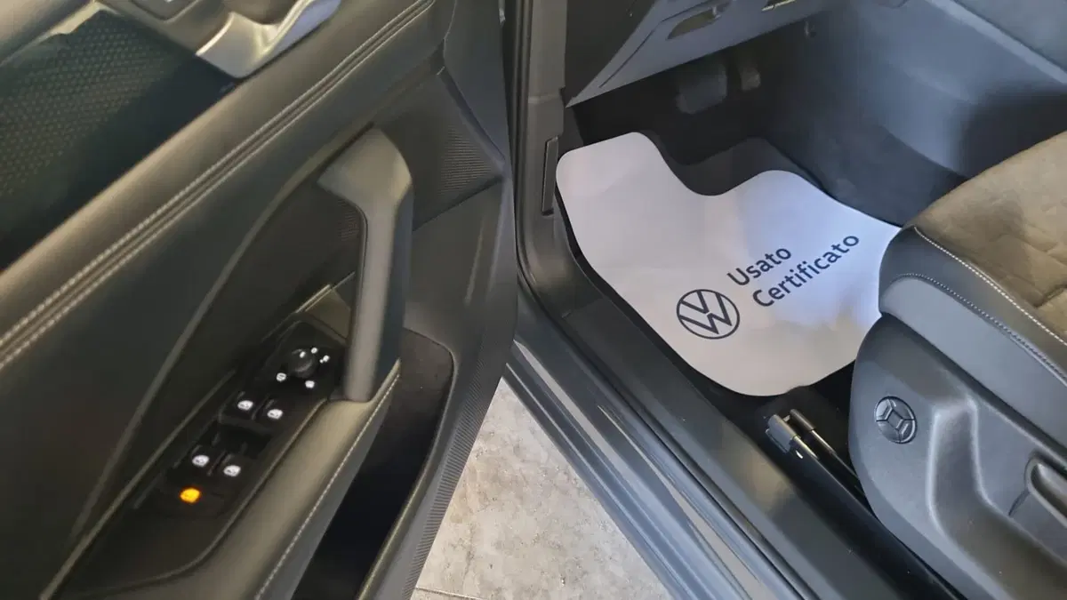 Volkswagen Tiguan usata a L'Aquila (13)