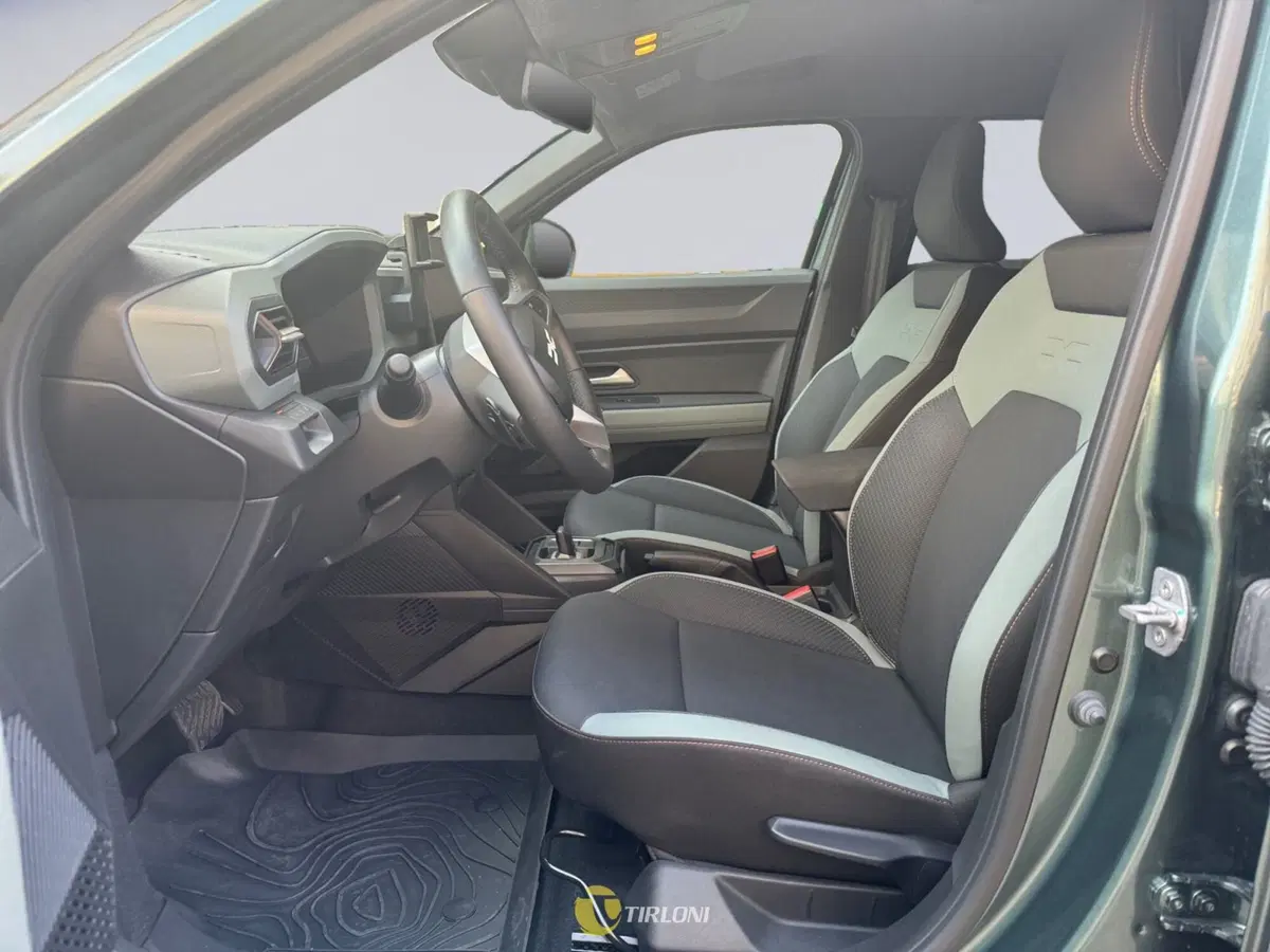 Dacia Duster usata a Milano (9)