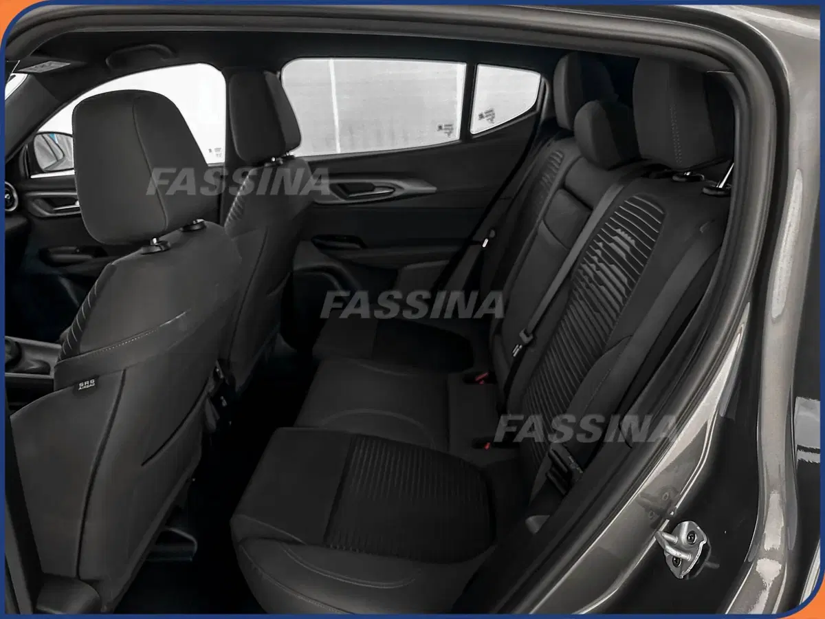 Alfa Romeo Tonale usata a Milano (10)