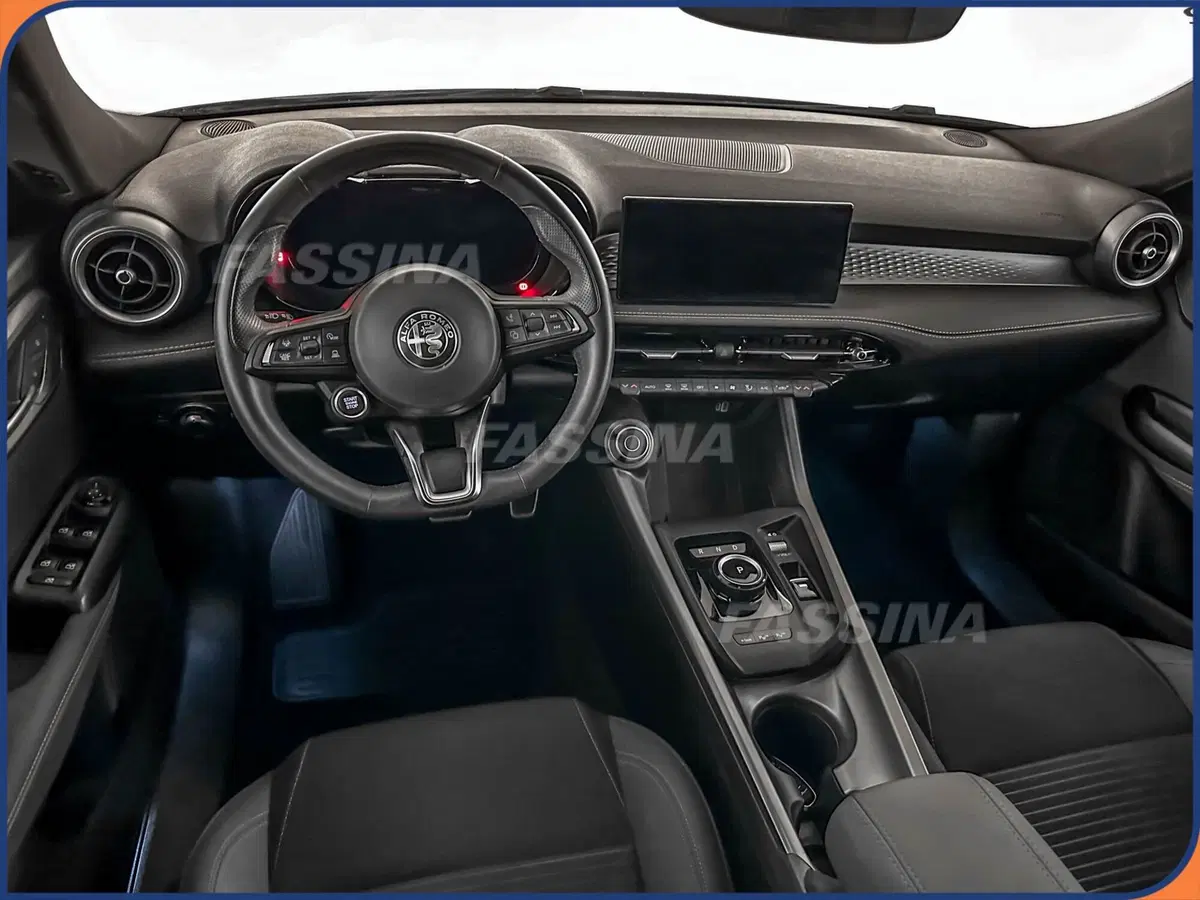 Alfa Romeo Tonale usata a Milano (11)