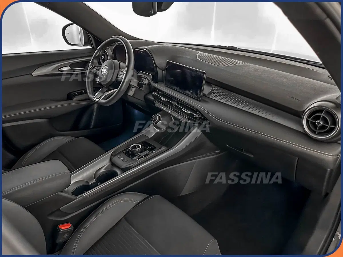 Alfa Romeo Tonale usata a Milano (13)