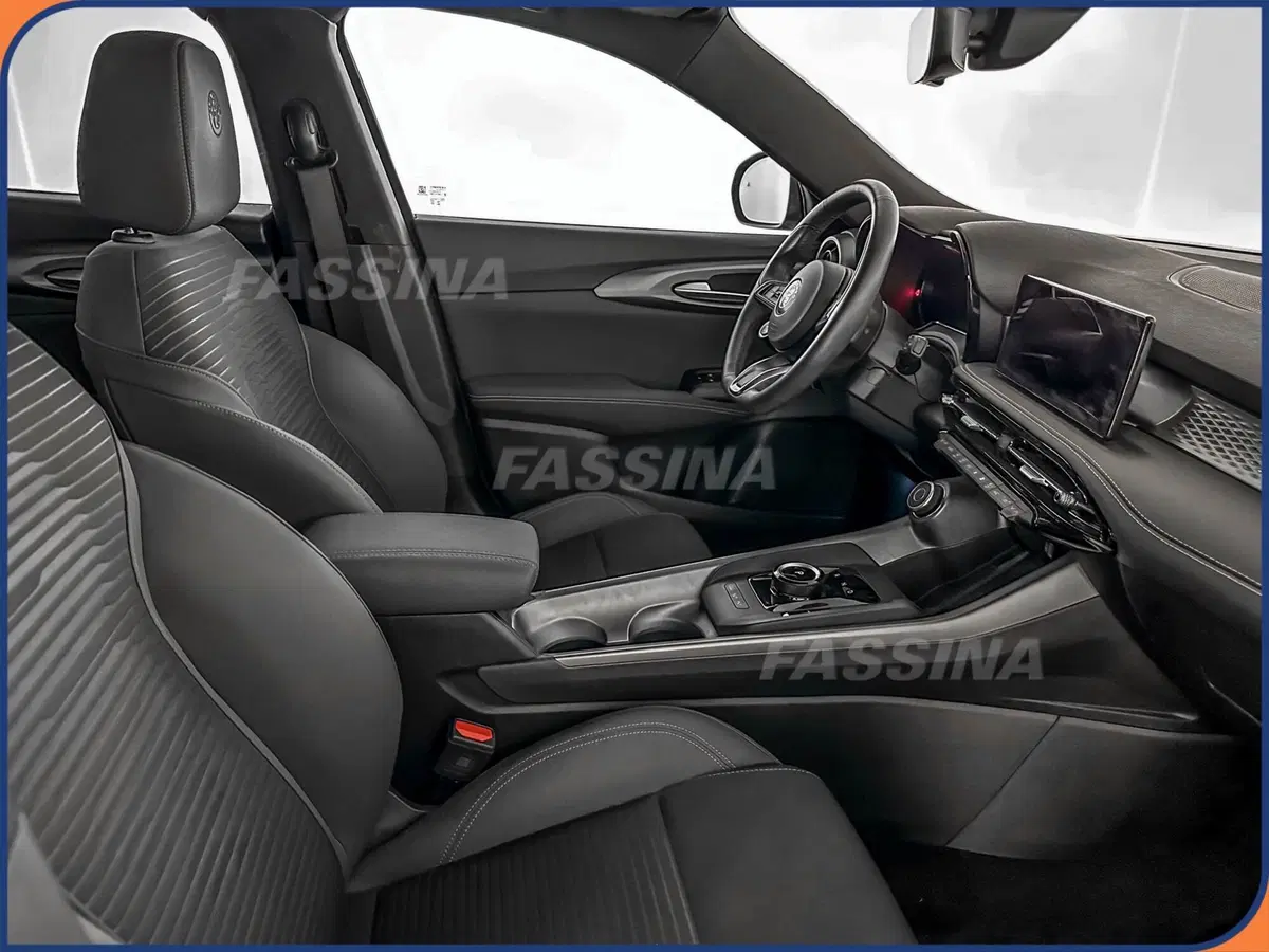Alfa Romeo Tonale usata a Milano (14)