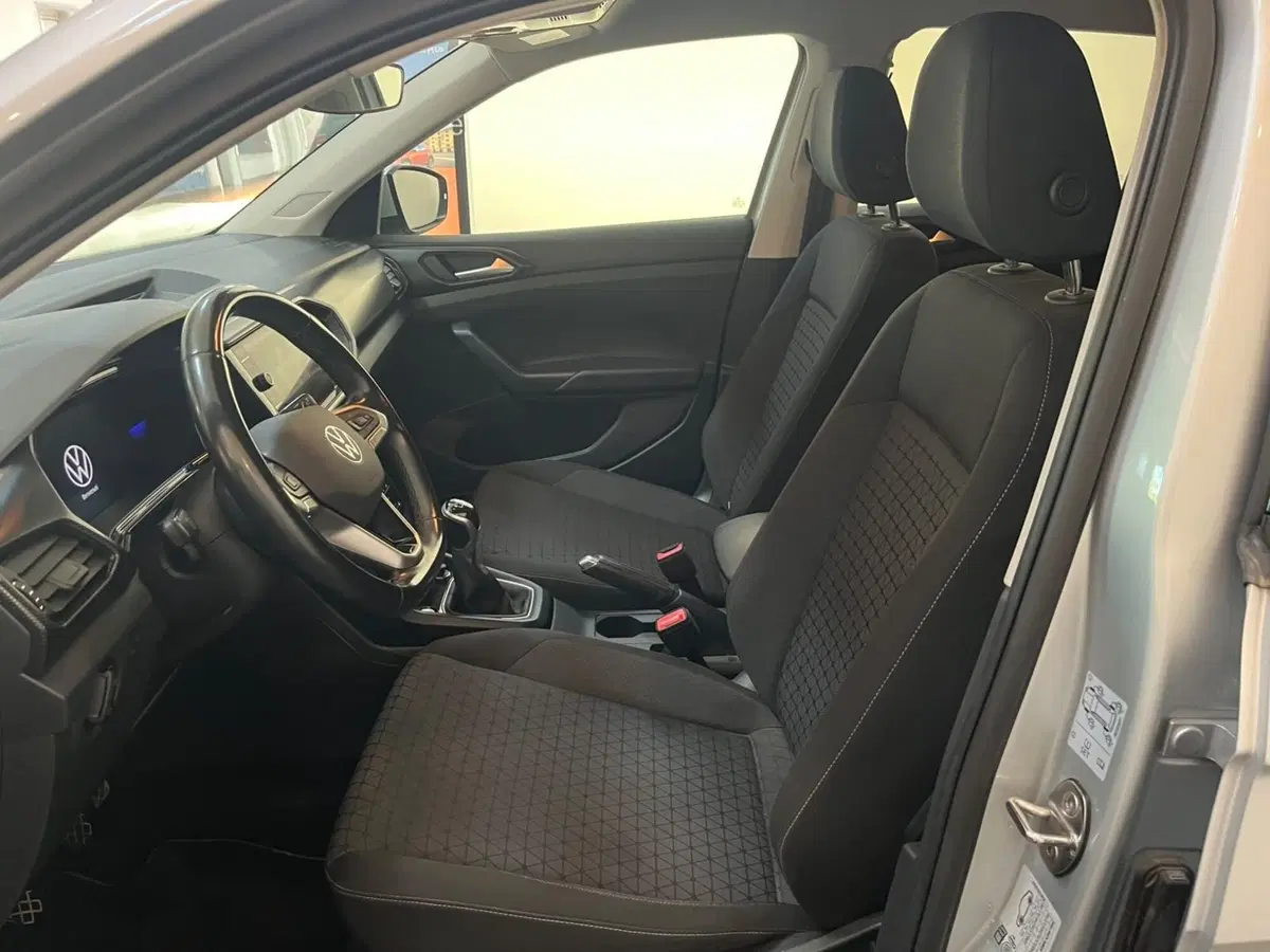 Volkswagen T-Cross usata a Lucca (10)