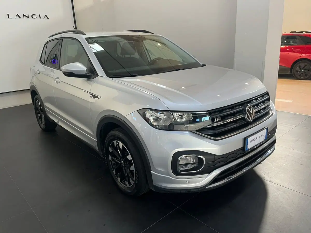 Volkswagen T-Cross usata a Lucca (3)
