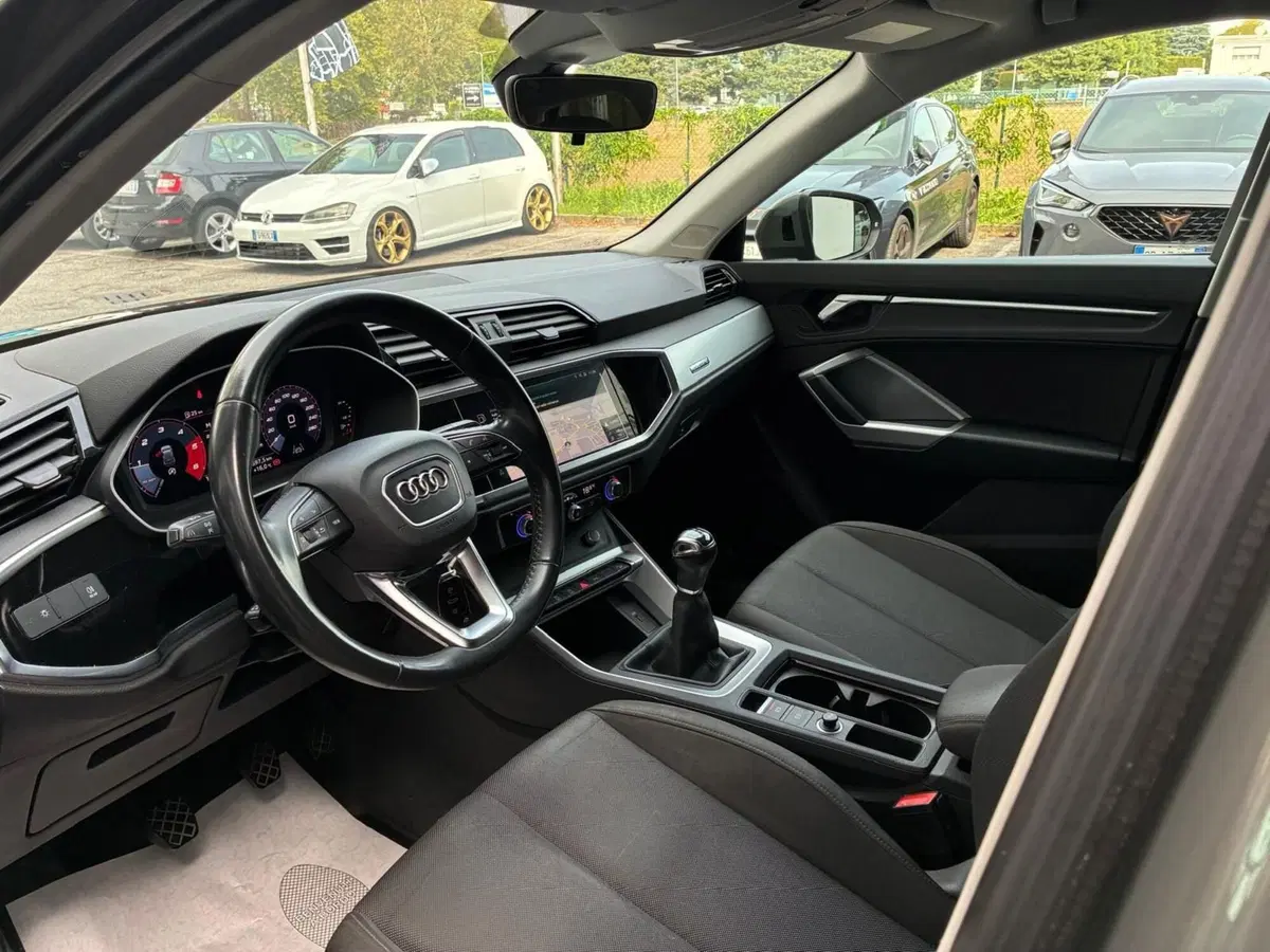 Audi Q3 Sportback usata a Monza e Brianza (8)