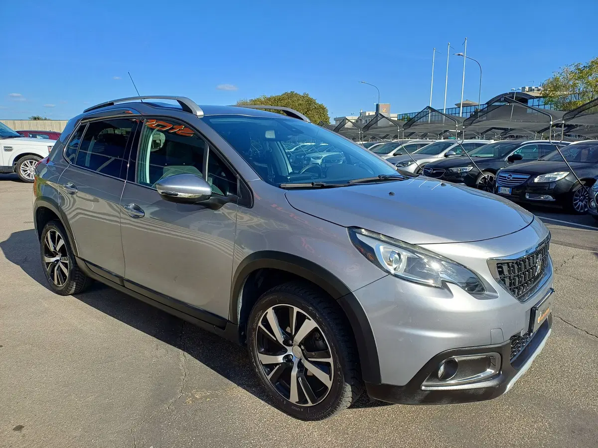 Peugeot 2008 usata a Modena (5)