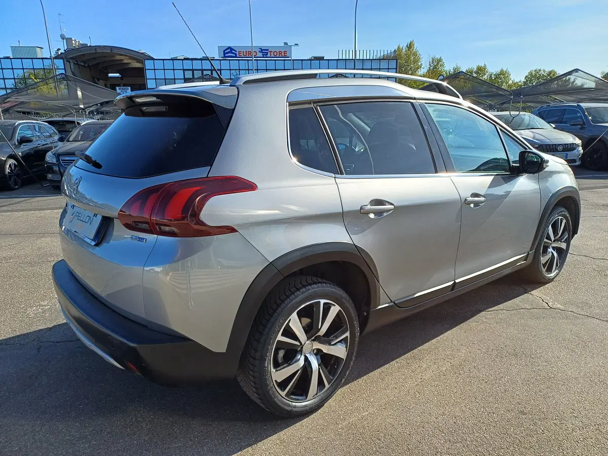 Peugeot 2008 usata a Modena (7)