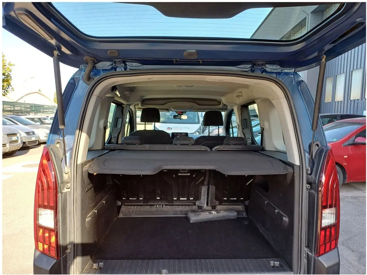 Peugeot Rifter usata a Modena (9)