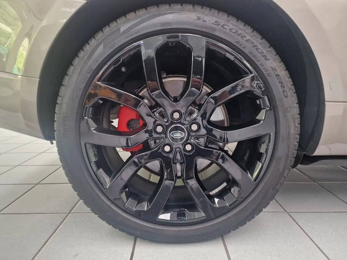 Land Rover Range Rover usata a Verbano Cusio Ossola (9)