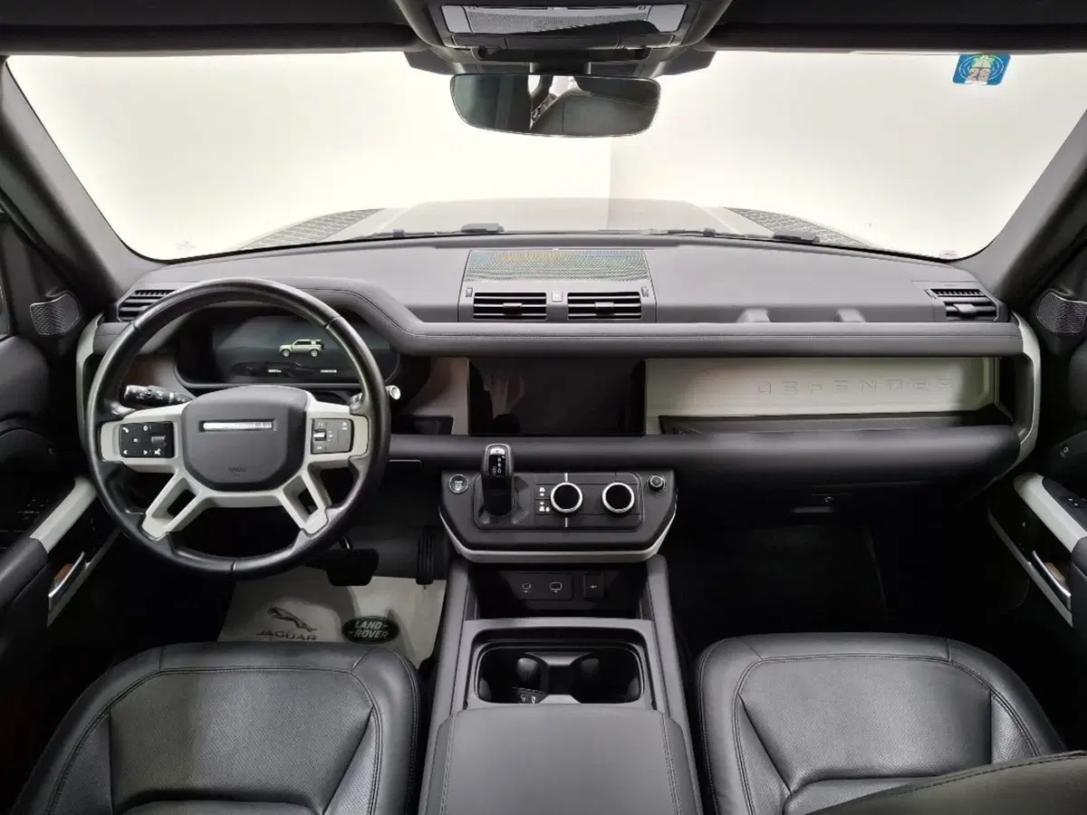 Land Rover Defender usata a Verbano Cusio Ossola (4)
