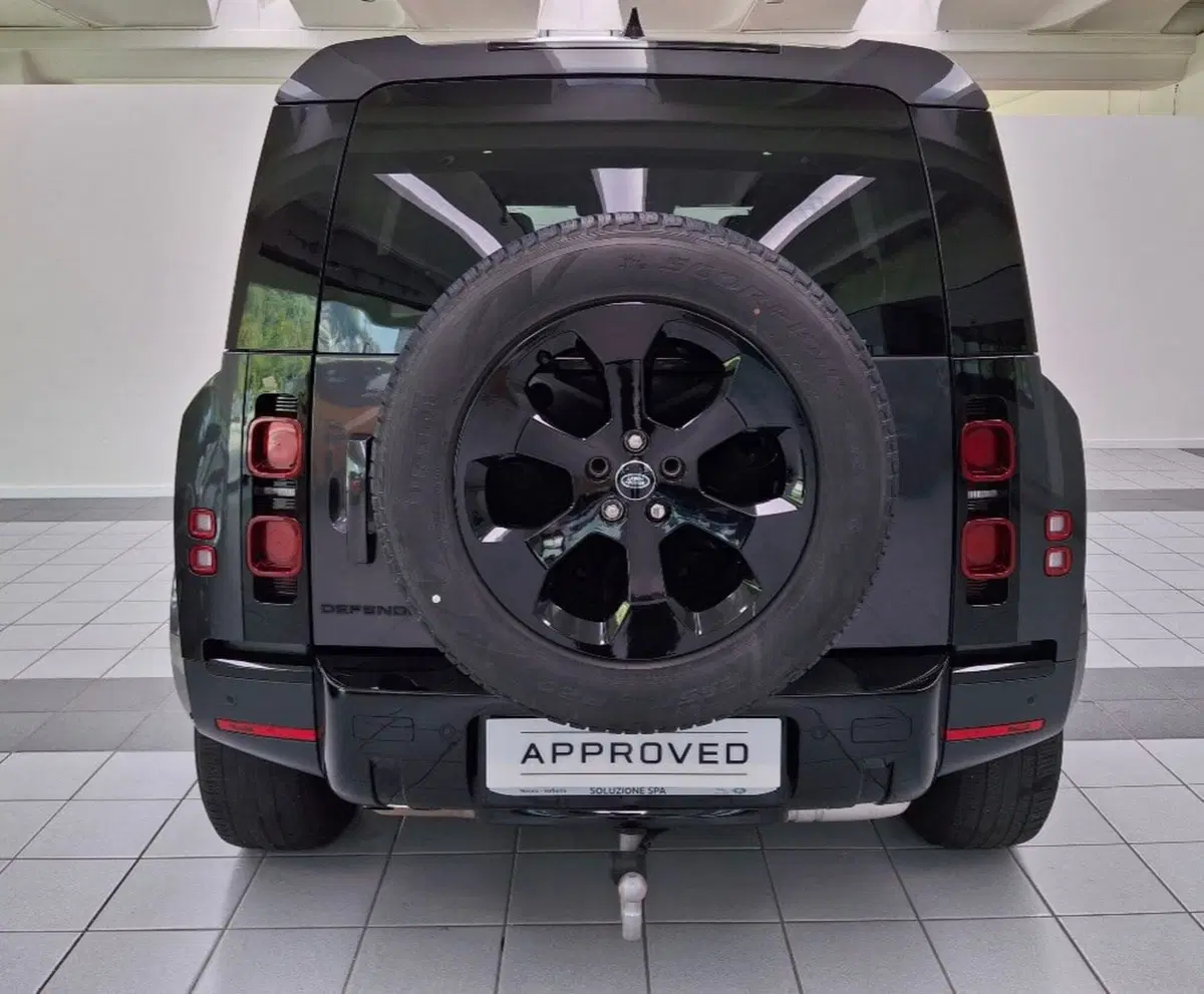 Land Rover Defender usata a Verbano Cusio Ossola (7)
