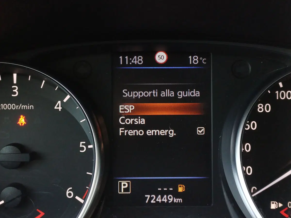 Nissan Qashqai usata a Modena (10)