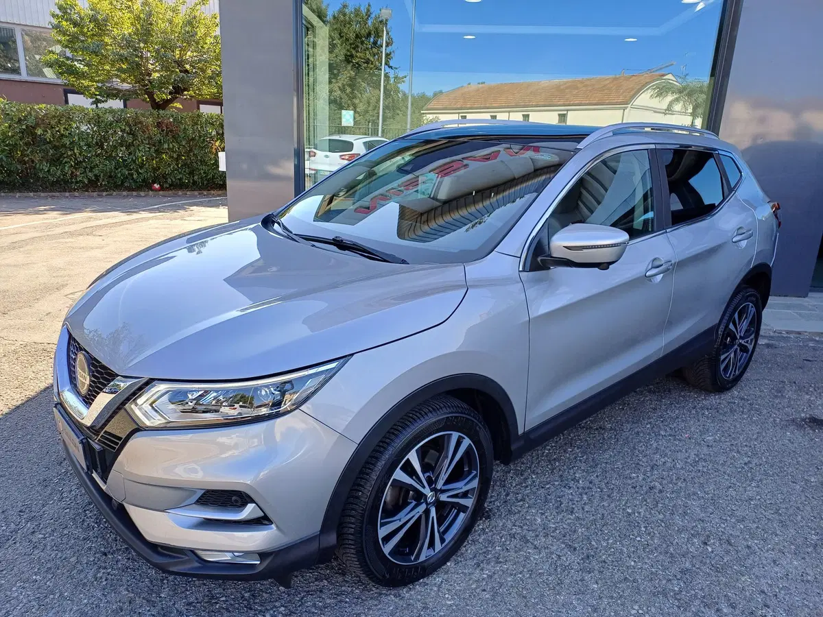 Nissan Qashqai usata a Modena (2)
