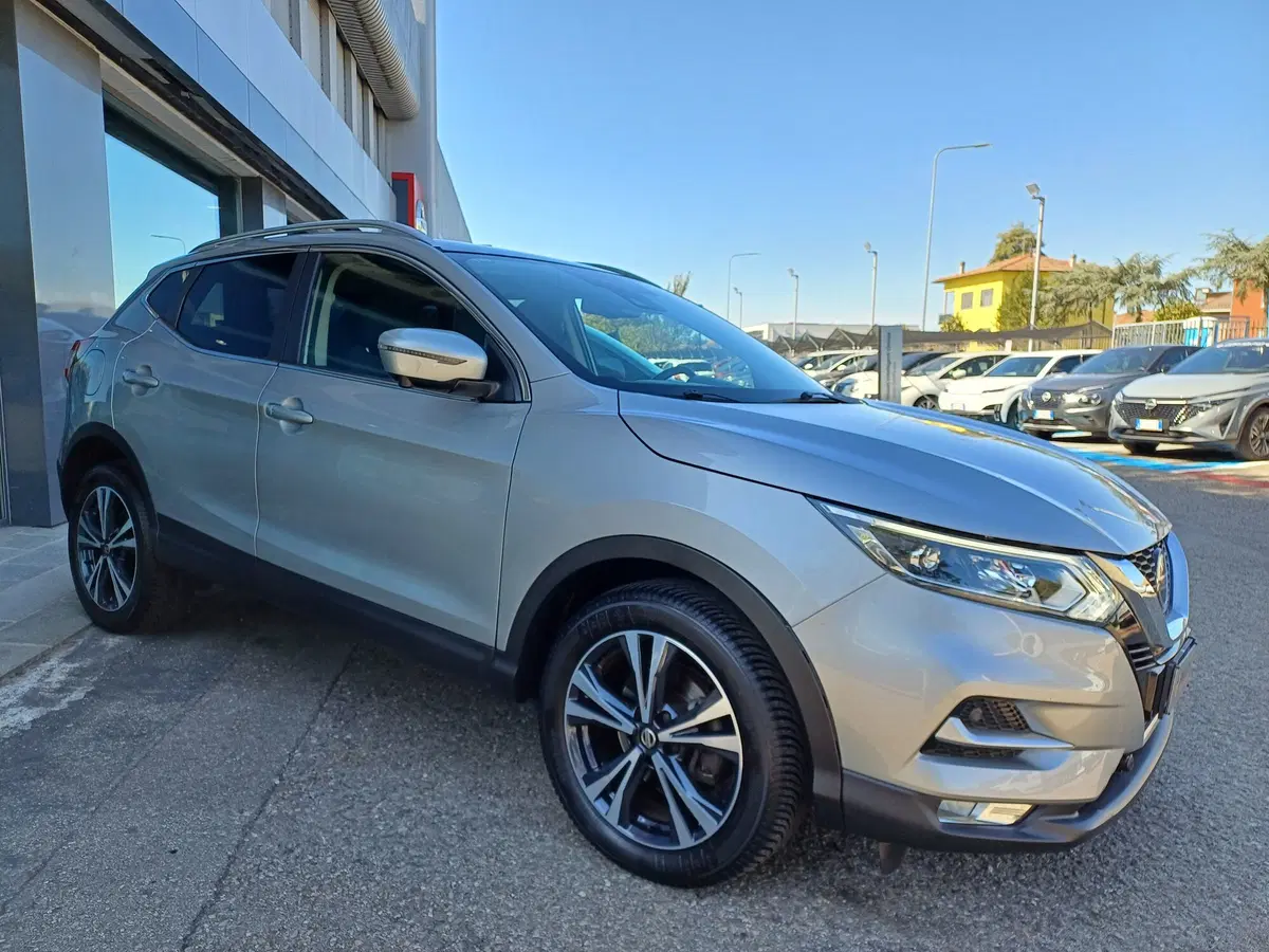 Nissan Qashqai usata a Modena (5)