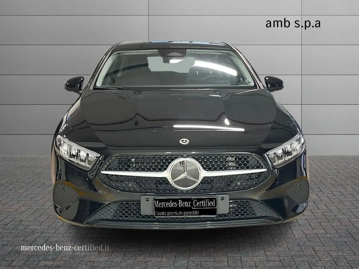 Mercedes-Benz Classe A Sedan usata a Napoli (3)