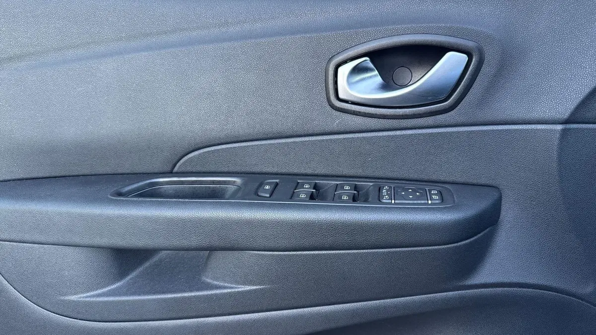 Renault Captur usata a Padova (13)