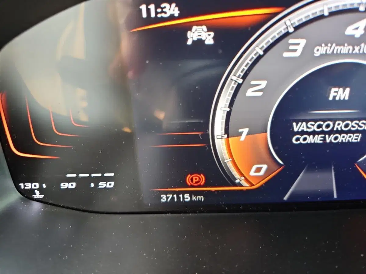 SEAT Arona usata a Lecco (14)