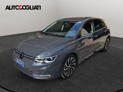 Volkswagen Golf 2.0 TDI 150 CV DSG SCR Style del 2023 usata a Merate
