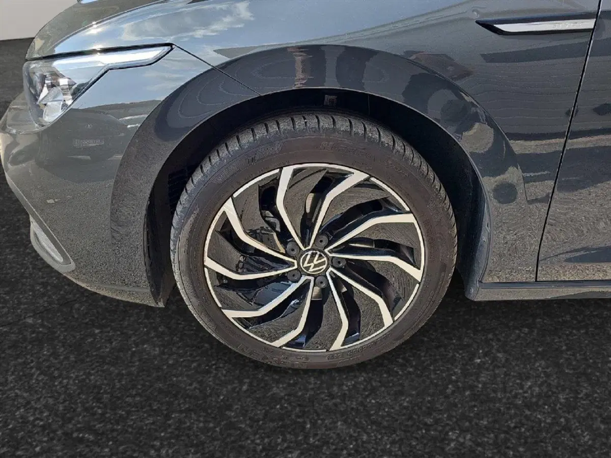 Volkswagen Golf usata a Lecco (17)