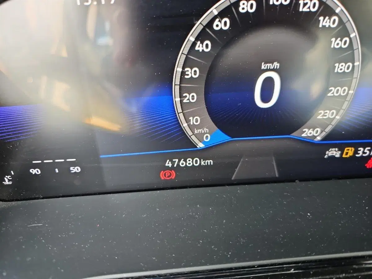 Volkswagen T-Cross usata a Lecco (14)