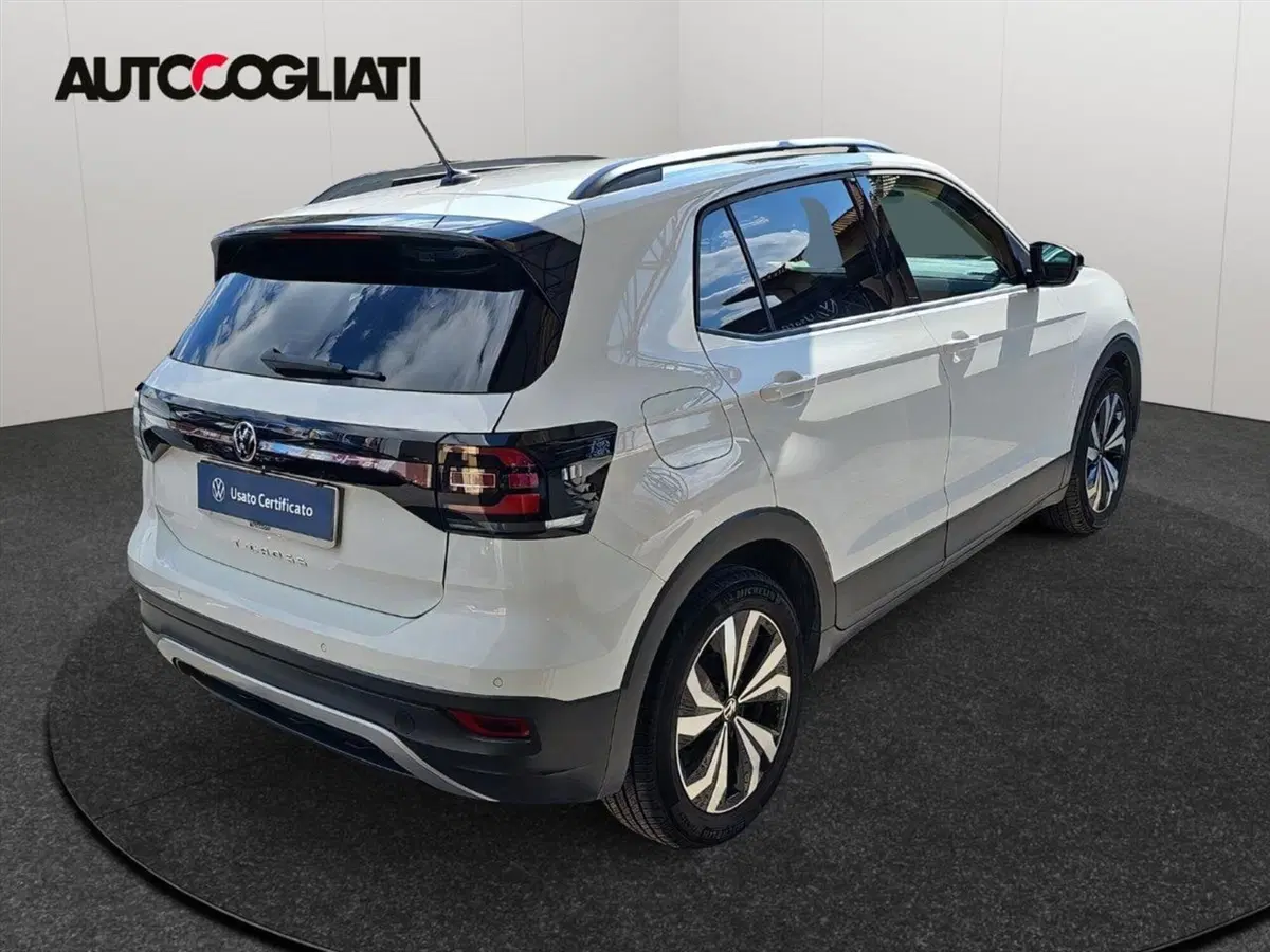 Volkswagen T-Cross usata a Lecco (7)